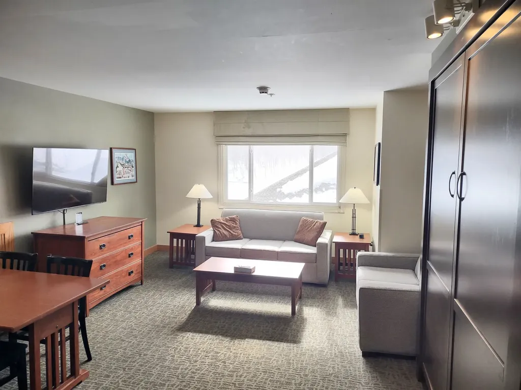 228 East Mountain Road Killington VT 05751