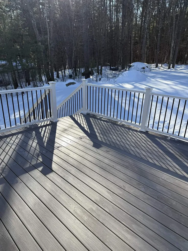 17 Twilight Drive Nashua NH 03062