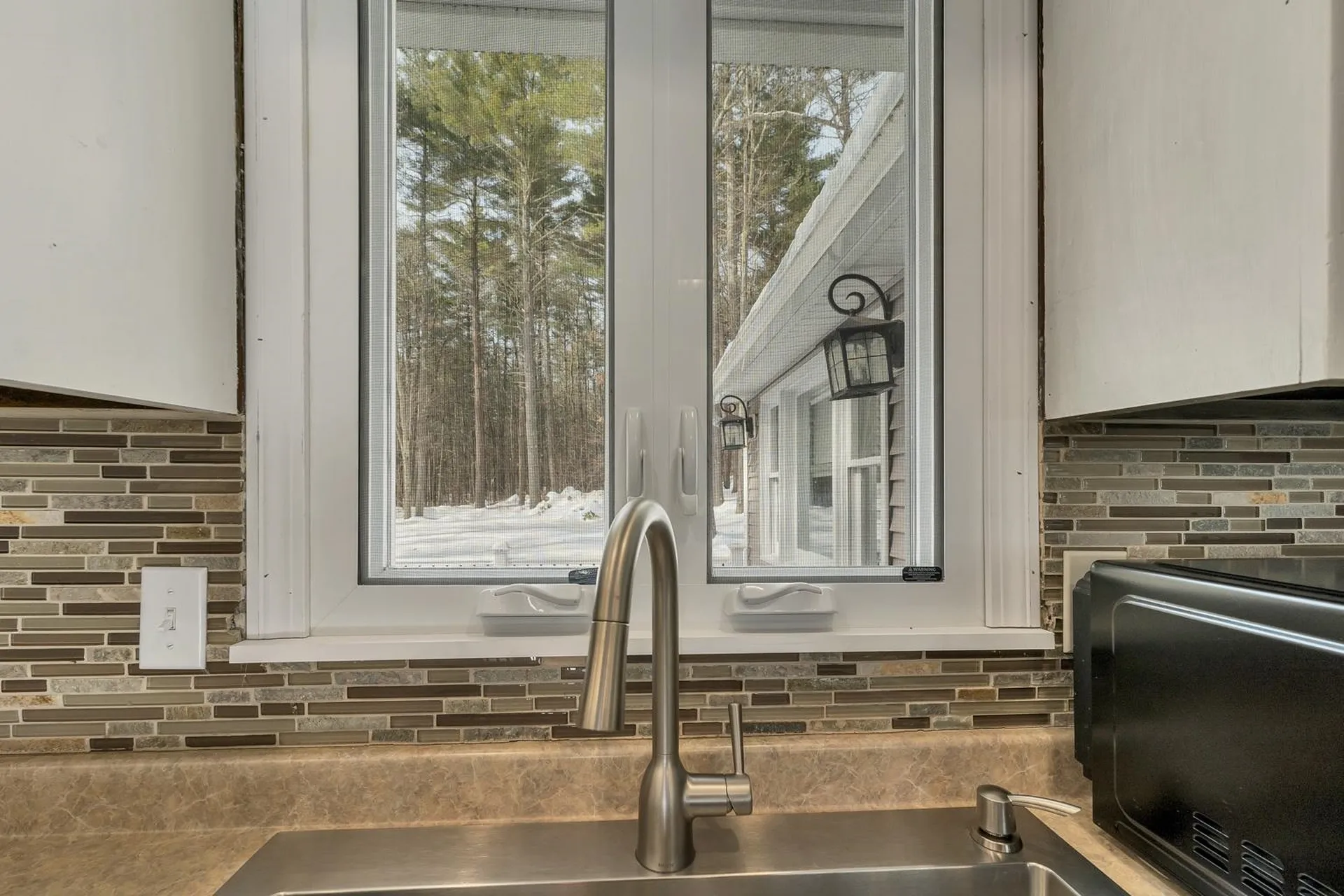 17 Twilight Drive Nashua NH 03062