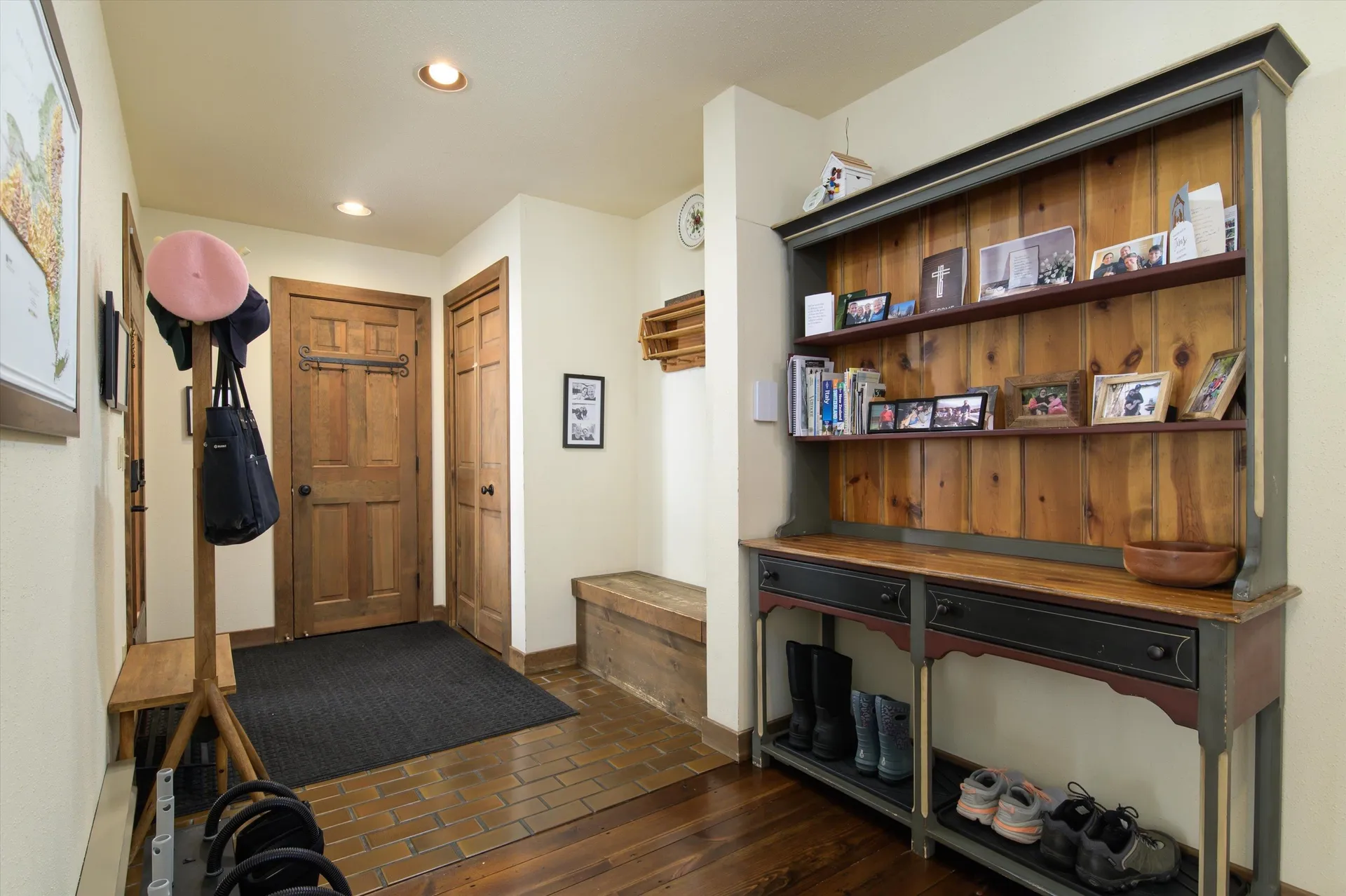 879 East Ash Road Plymouth VT 05056