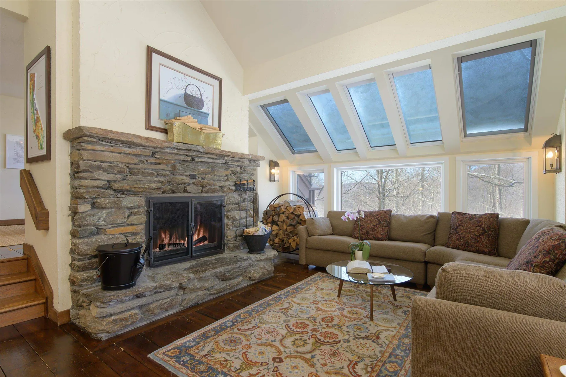 879 East Ash Road Plymouth VT 05056