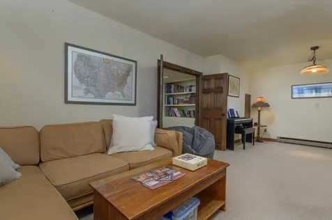 879 East Ash Road Plymouth VT 05056
