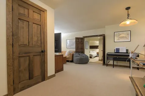 879 East Ash Road Plymouth VT 05056