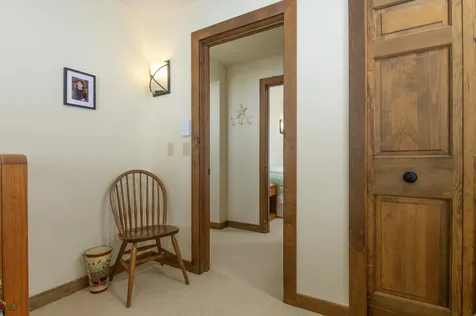 879 East Ash Road Plymouth VT 05056