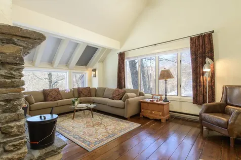 879 East Ash Road Plymouth VT 05056