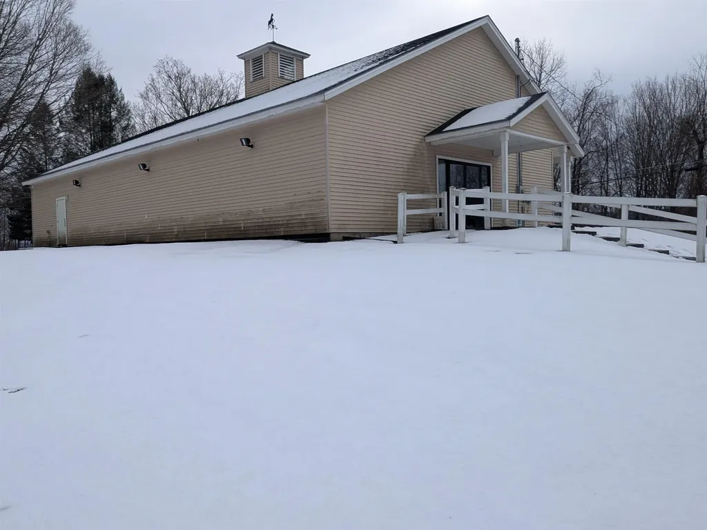 482 Brattleboro Road Hinsdale NH 03451