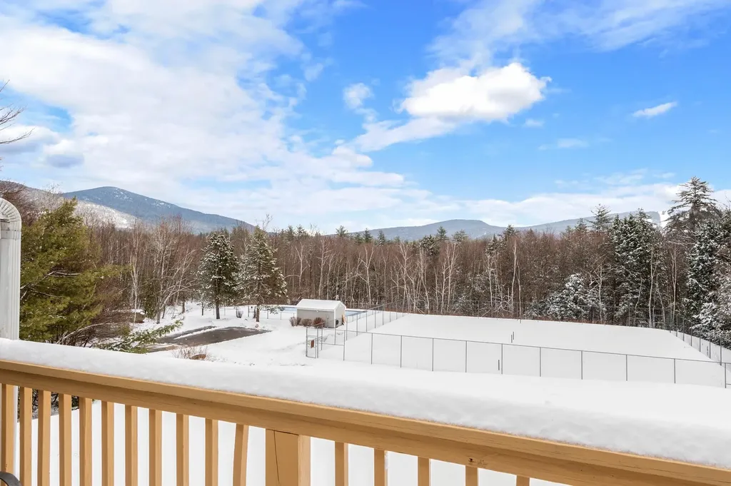 16 Purple Finch Road Conway NH 03860