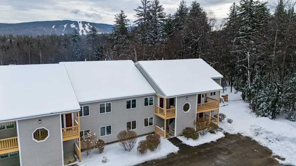 16 Purple Finch Road Conway NH 03860