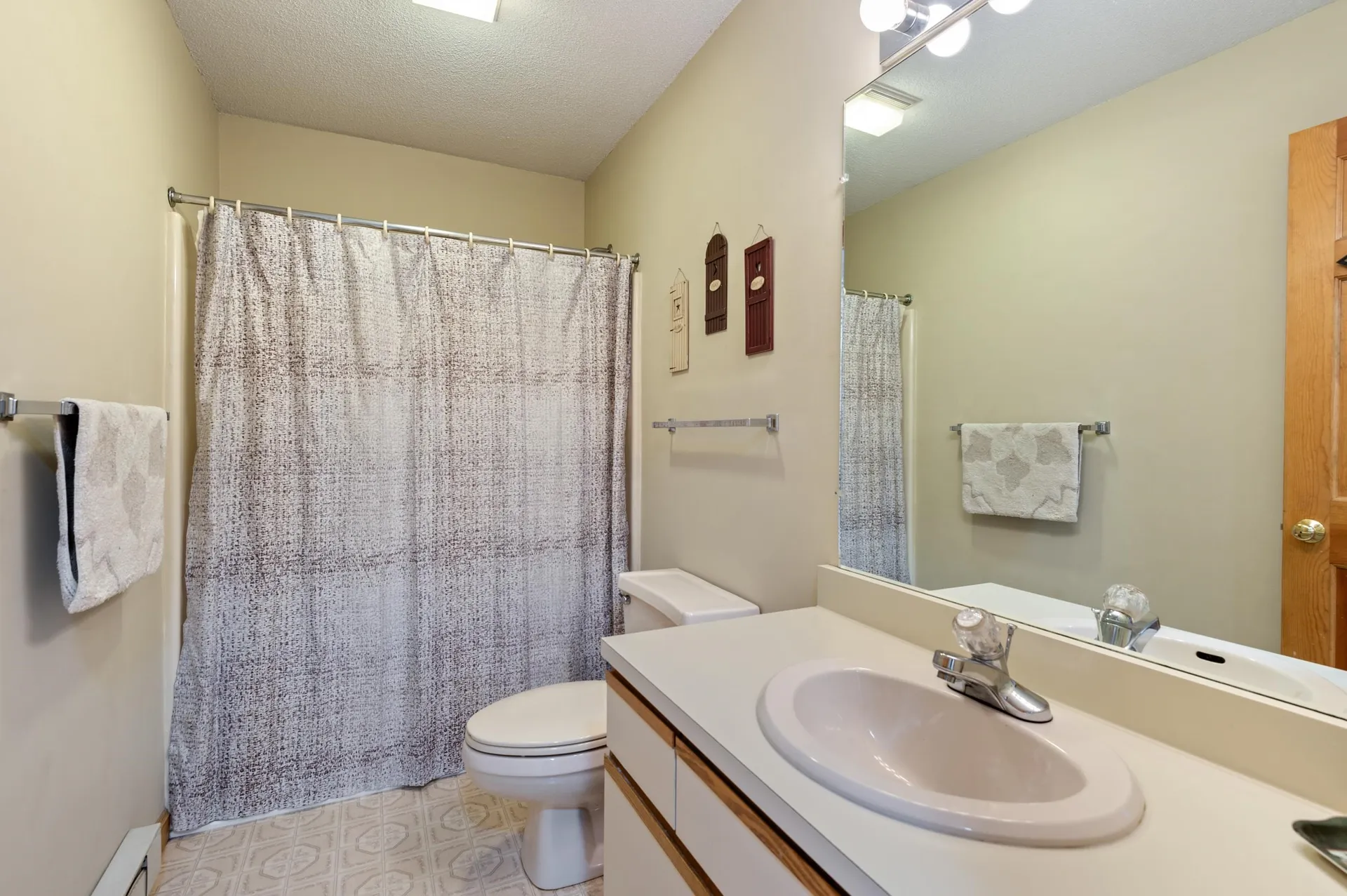 16 Purple Finch Road Conway NH 03860