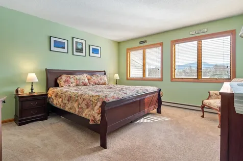 16 Purple Finch Road Conway NH 03860