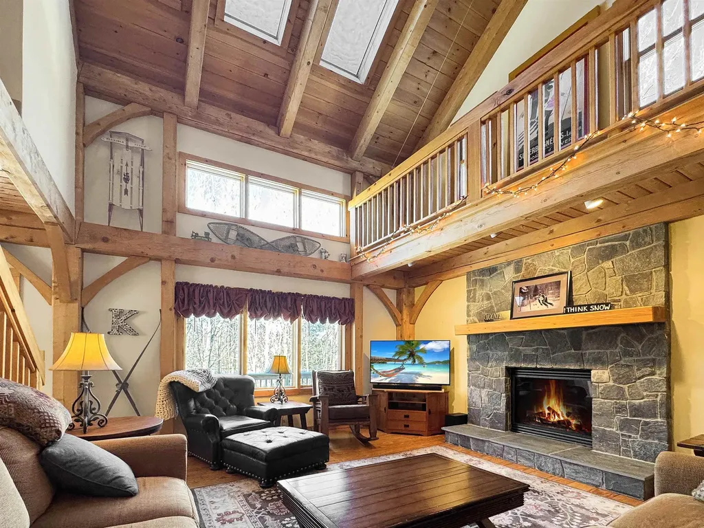 42 Airport Road Dover VT 05356