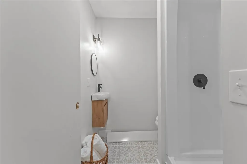 434 Browns River Road Essex VT 05452