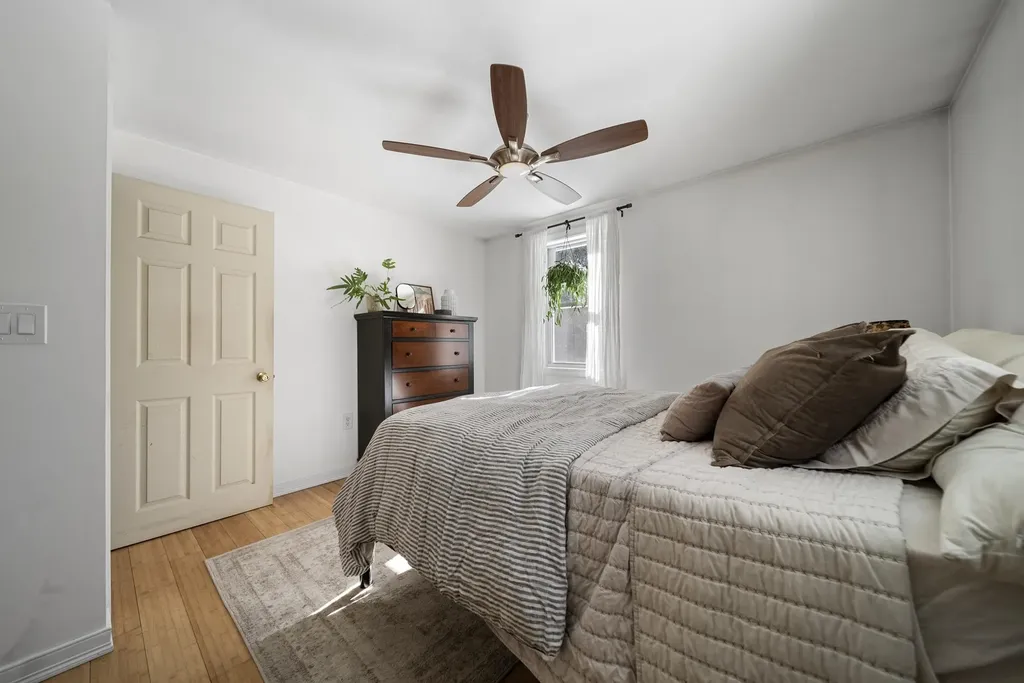 8 Chongor Drive Newton NH 03858