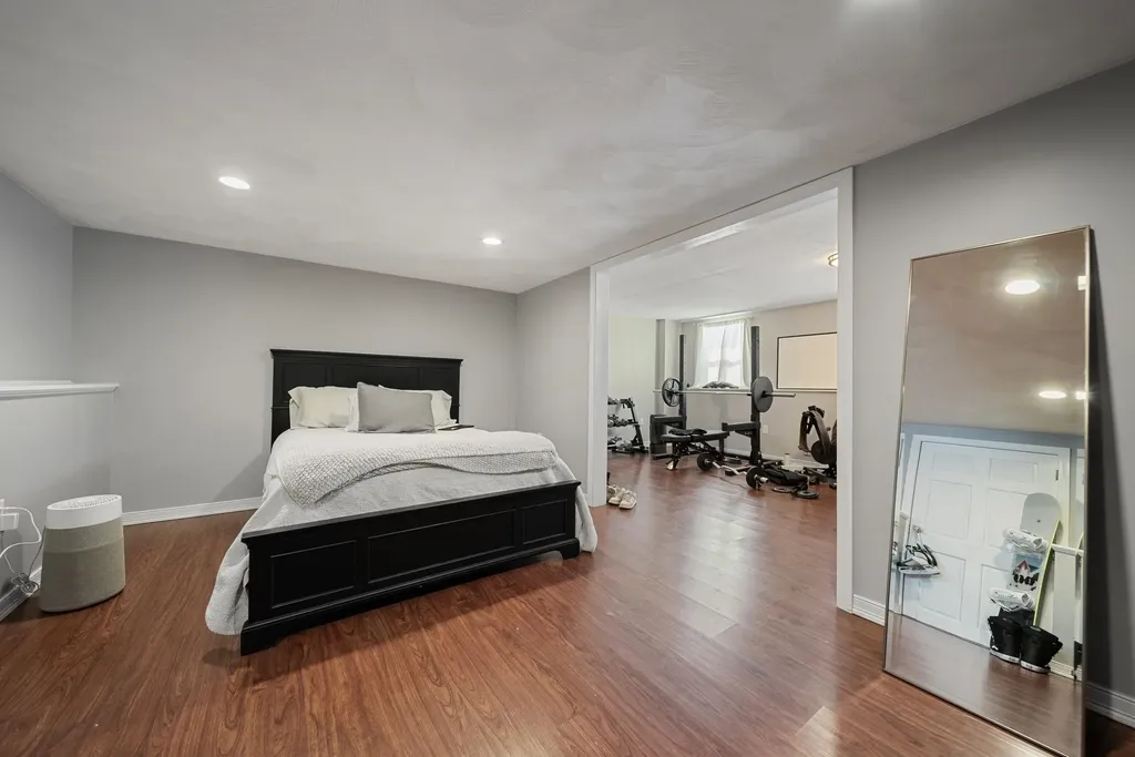 8 Chongor Drive Newton NH 03858