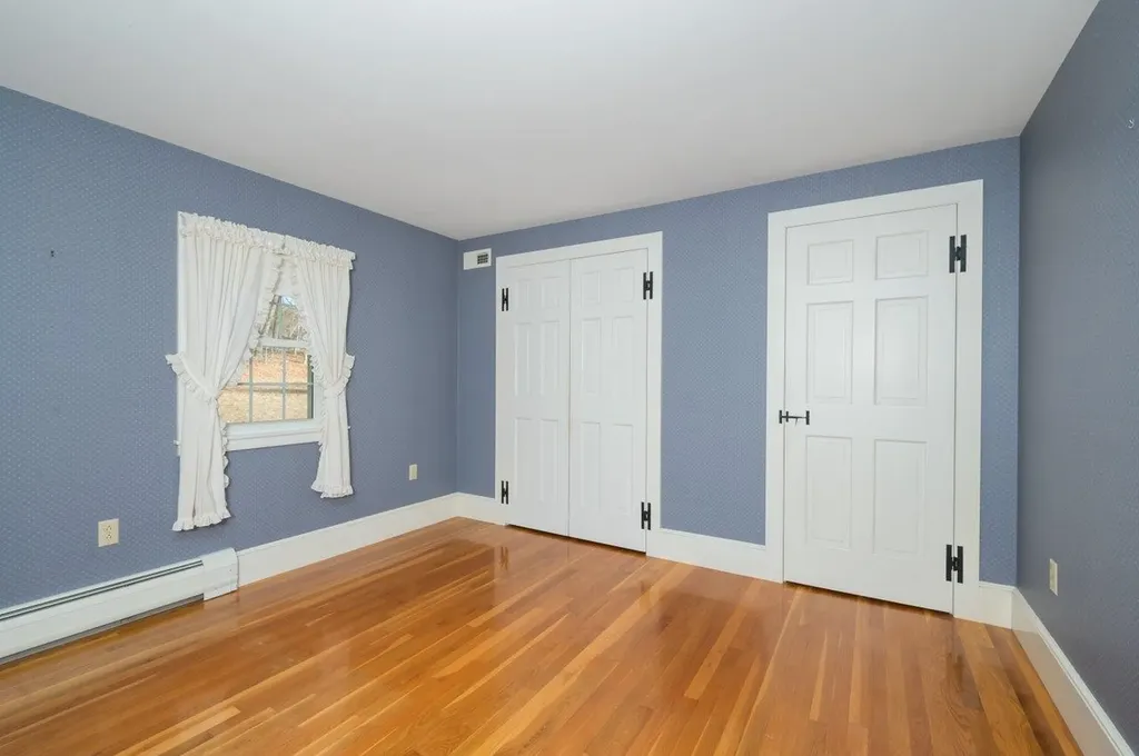 45 Weare Road Hampton Falls NH 03844