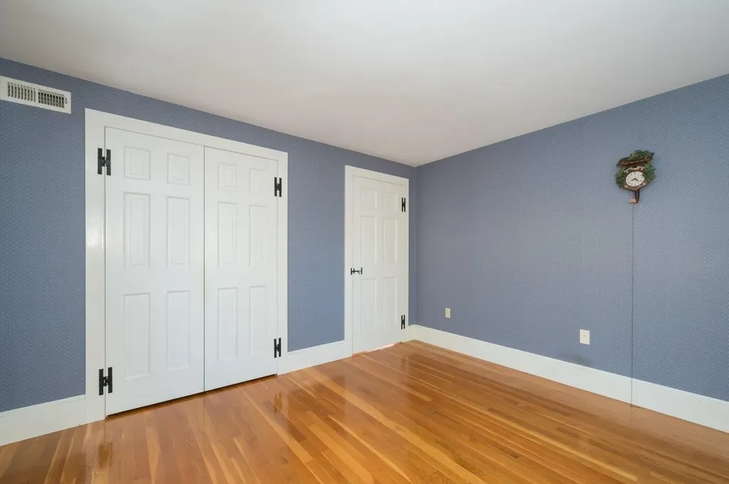 45 Weare Road Hampton Falls NH 03844