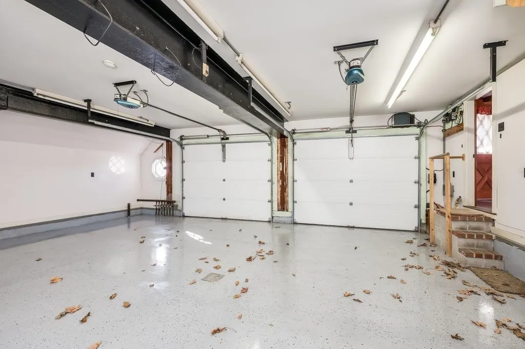 45 Weare Road Hampton Falls NH 03844