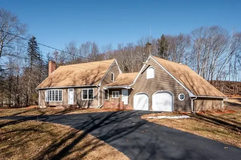 45 Weare Road Hampton Falls NH 03844