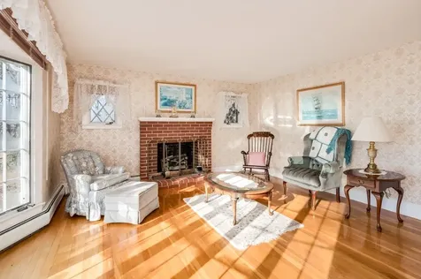 45 Weare Road Hampton Falls NH 03844