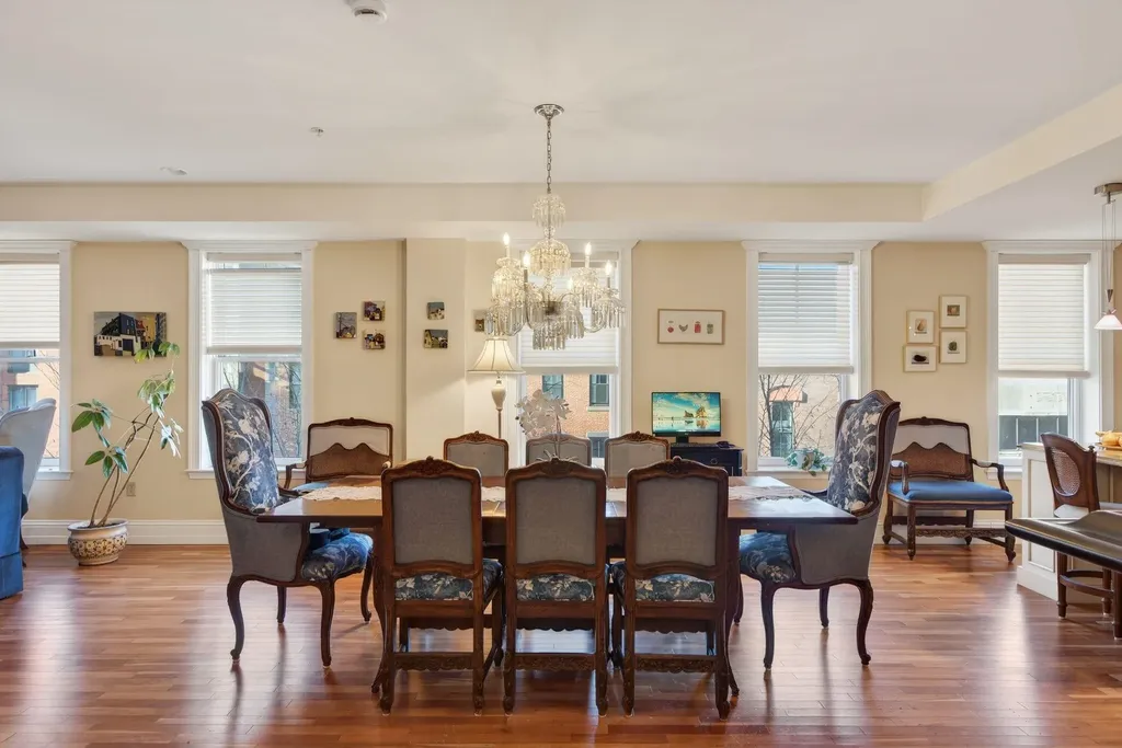 18 Congress Street Portsmouth NH 03801