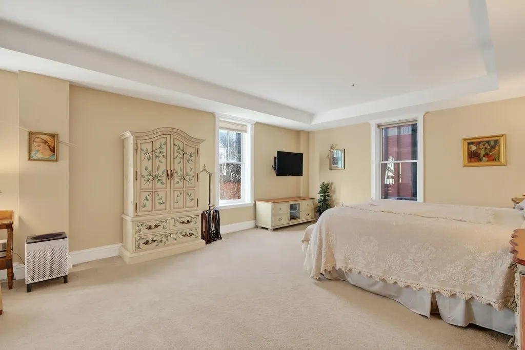 18 Congress Street Portsmouth NH 03801