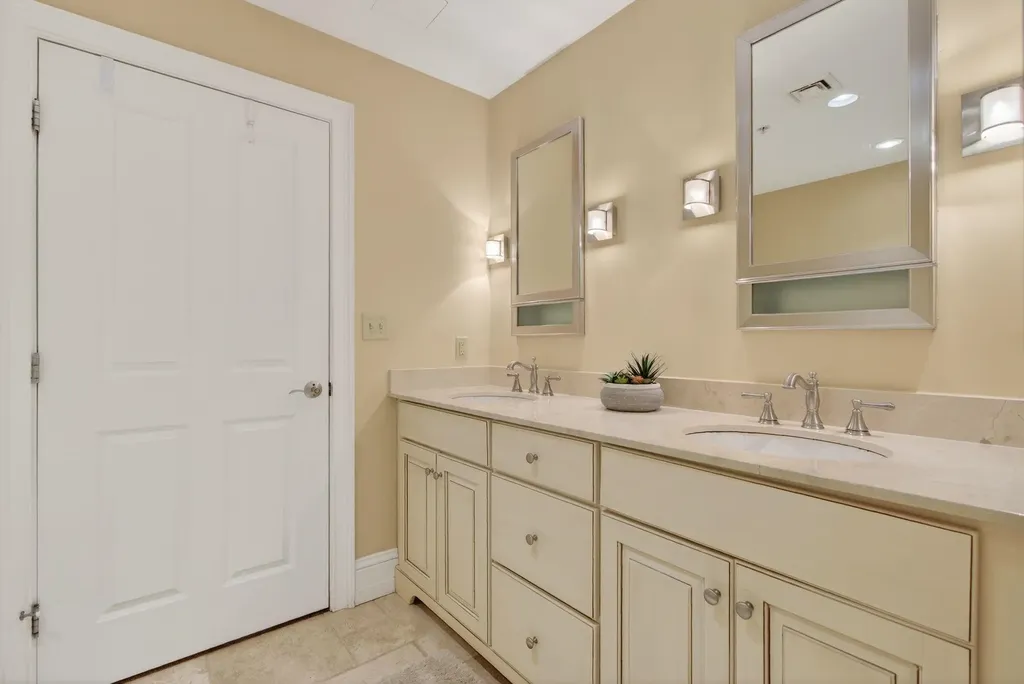 18 Congress Street Portsmouth NH 03801