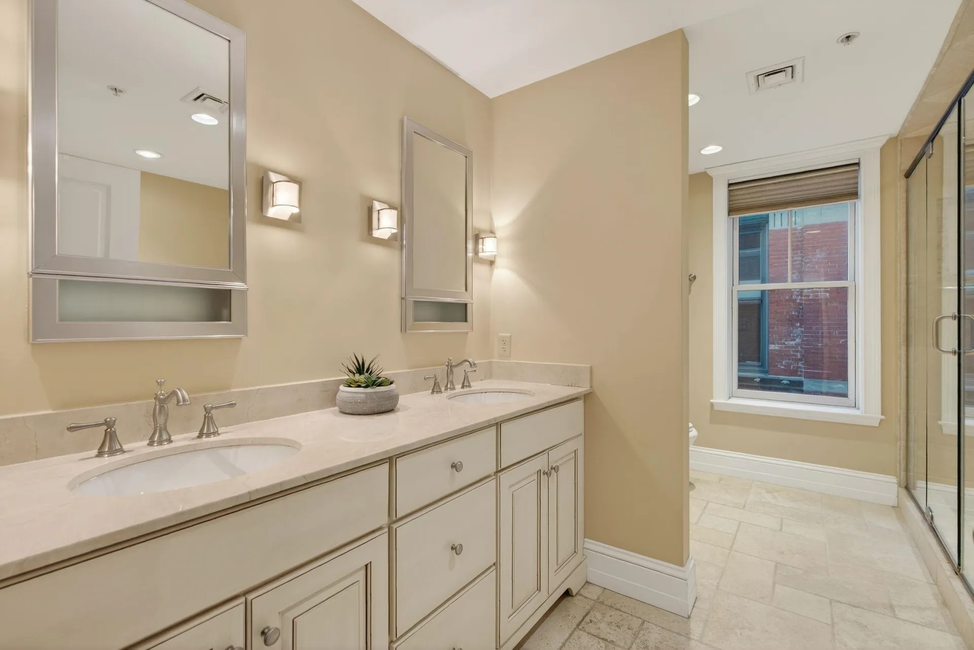 18 Congress Street Portsmouth NH 03801