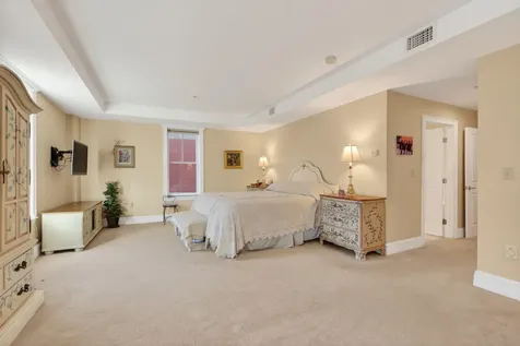 18 Congress Street Portsmouth NH 03801