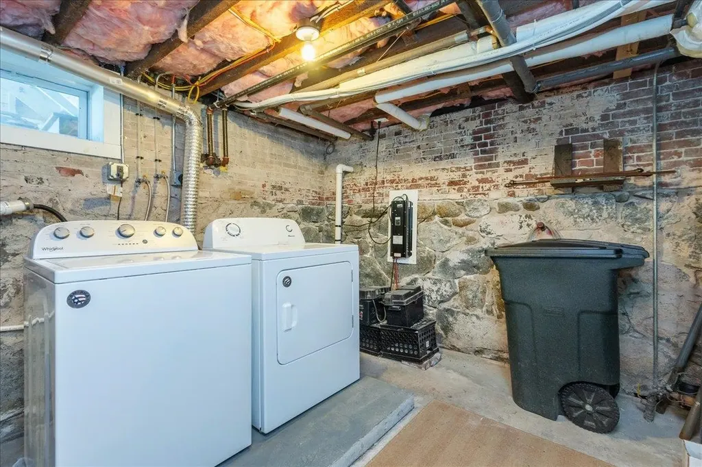 126 Wibird Street Portsmouth NH 03801