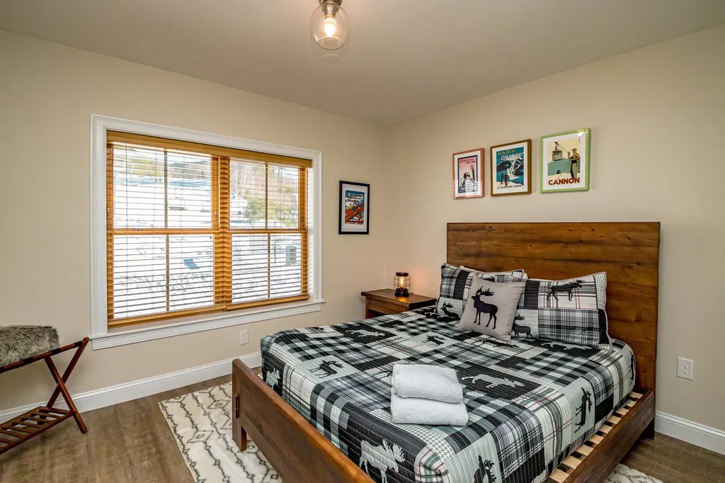 235 Skimobile Road Conway NH 03860