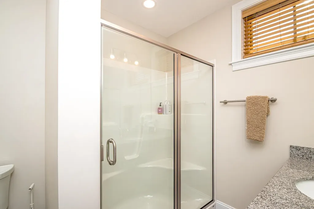 235 Skimobile Road Conway NH 03860