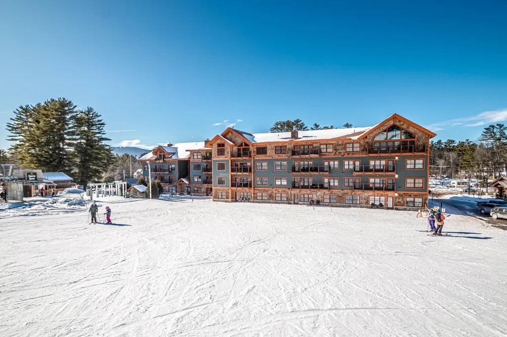 235 Skimobile Road Conway NH 03860