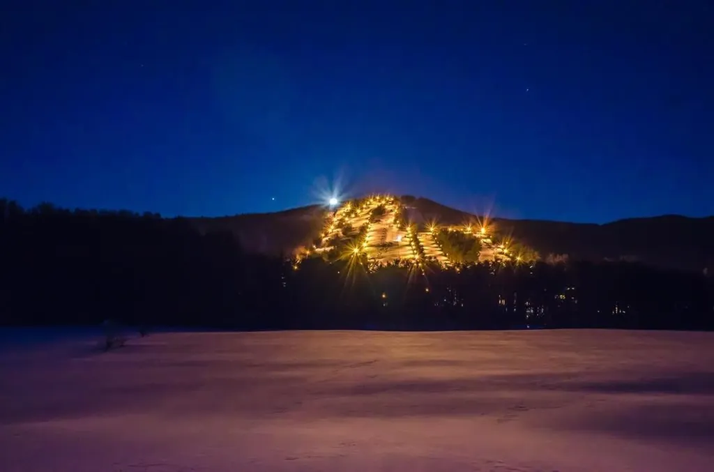 235 Skimobile Road Conway NH 03860