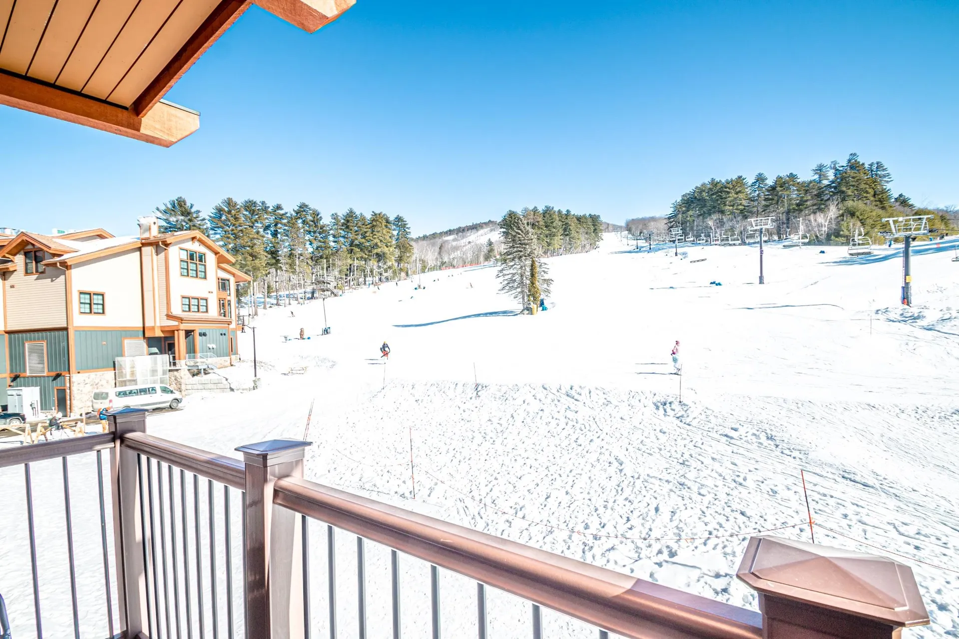 235 Skimobile Road Conway NH 03860