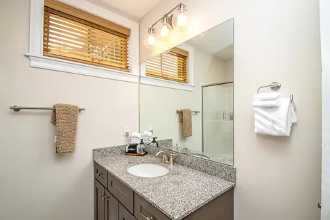 235 Skimobile Road Conway NH 03860