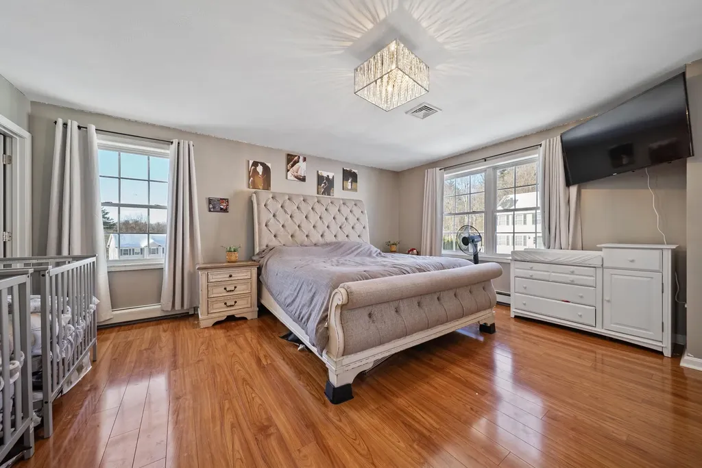 7 Lincoln Lane Chester NH 03036