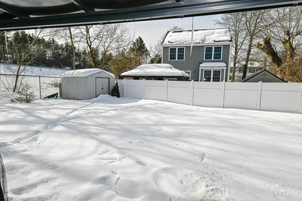 1 Thompson Road Nashua NH 03060