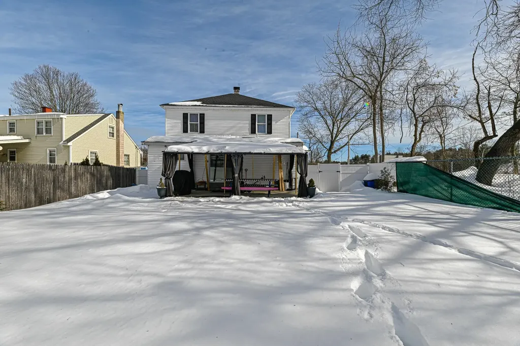 1 Thompson Road Nashua NH 03060