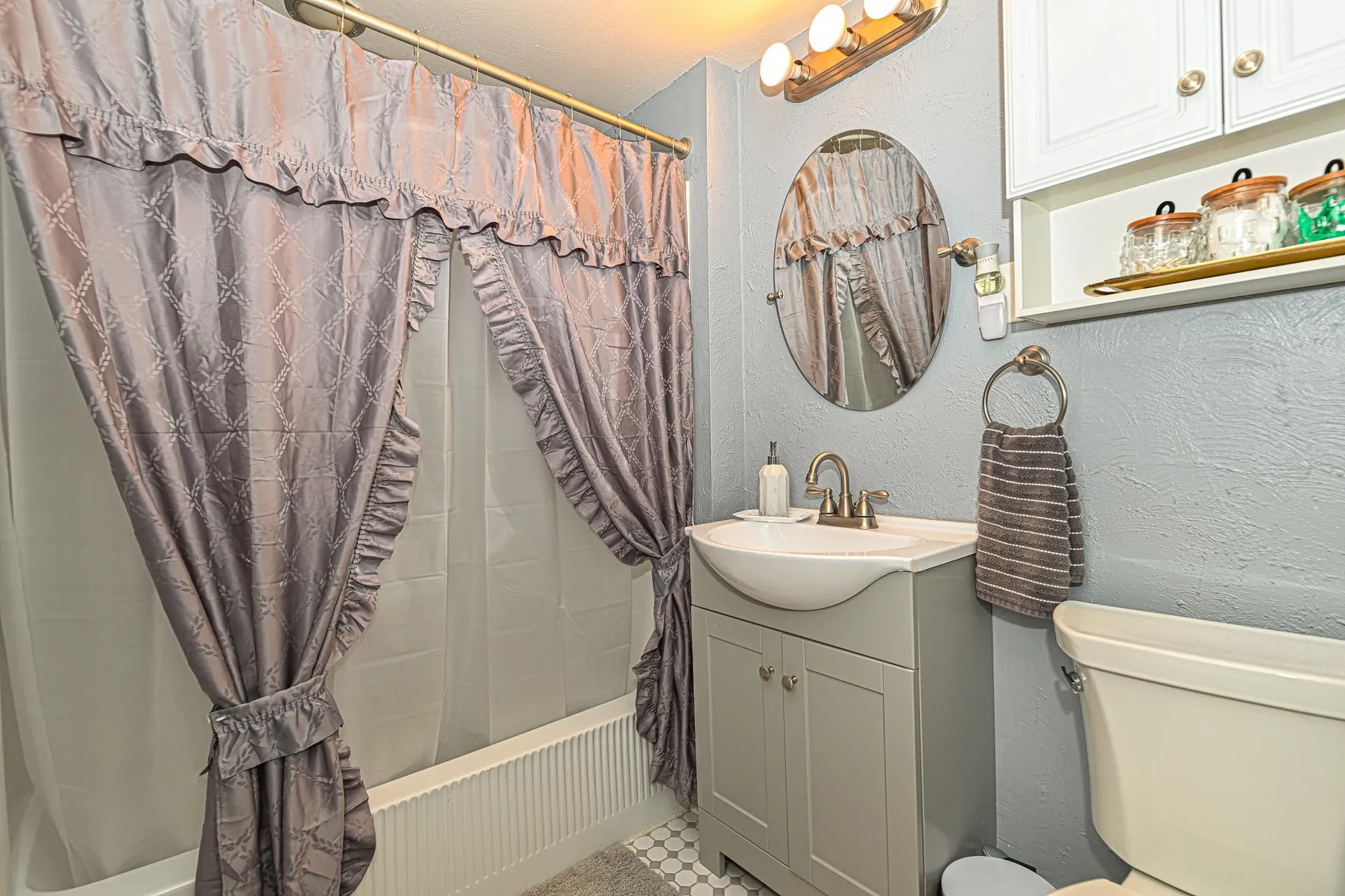 1 Thompson Road Nashua NH 03060