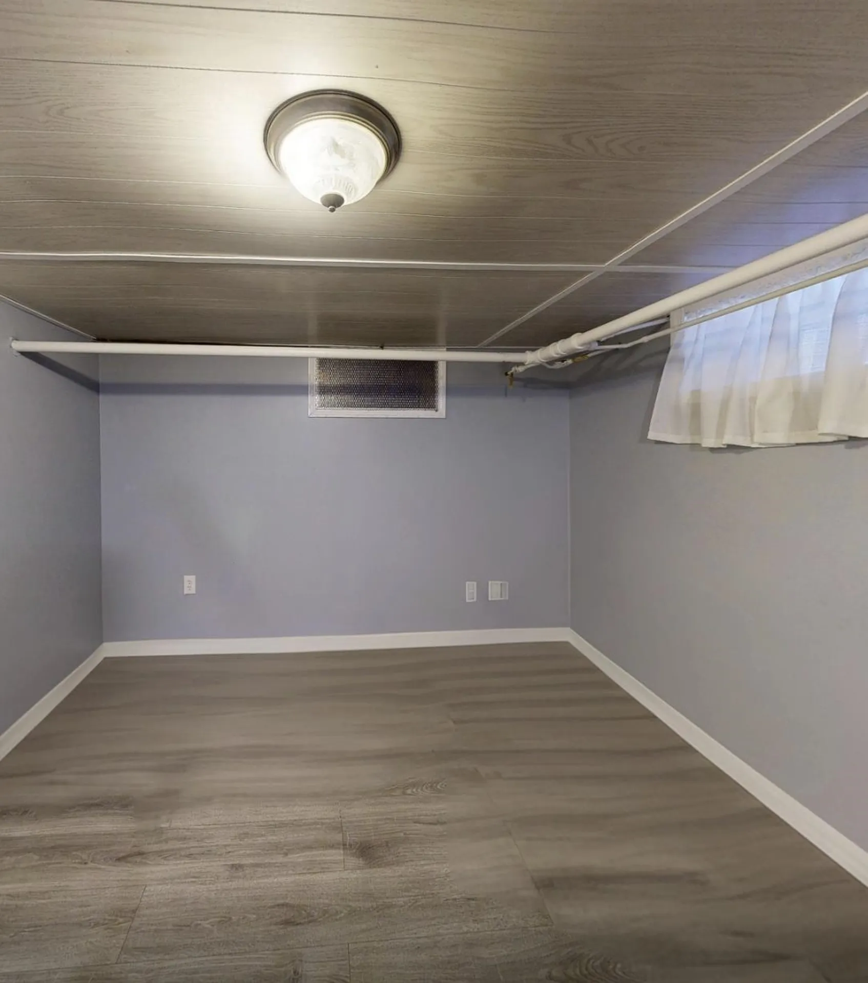 1 Thompson Road Nashua NH 03060