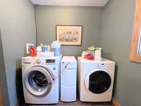 56 Whitetail Drive Vernon VT 05354