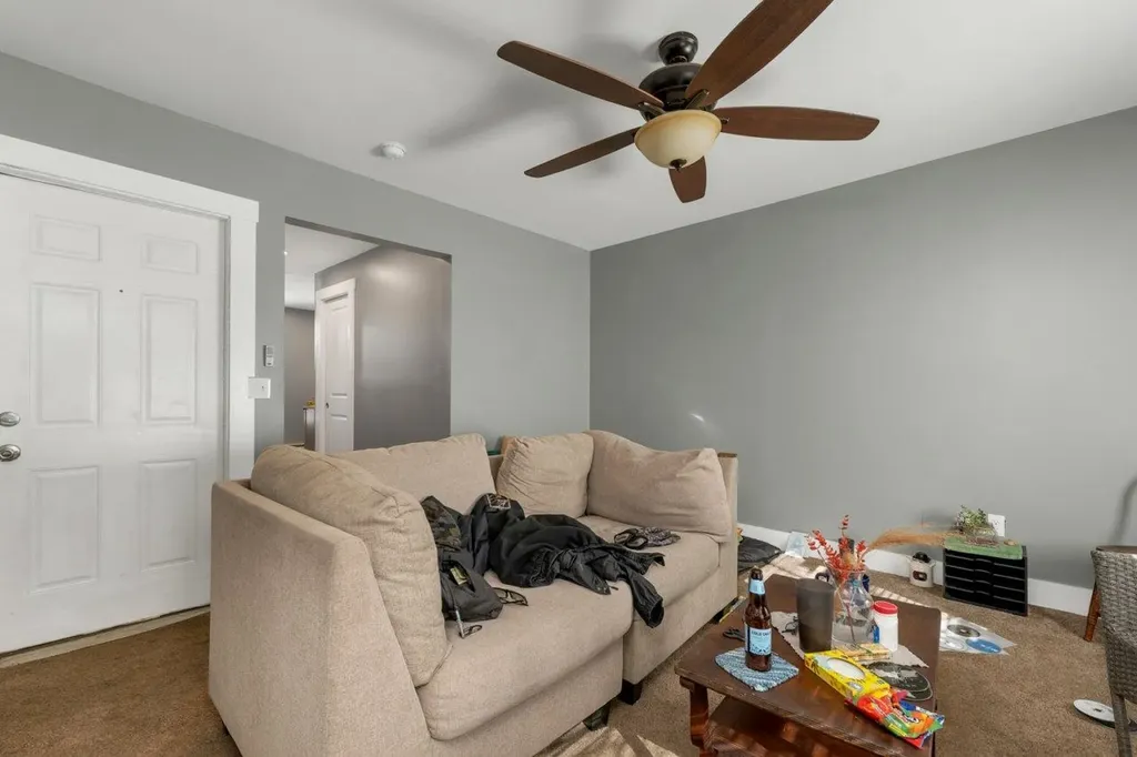 24 Baldwin Street Laconia NH 03246