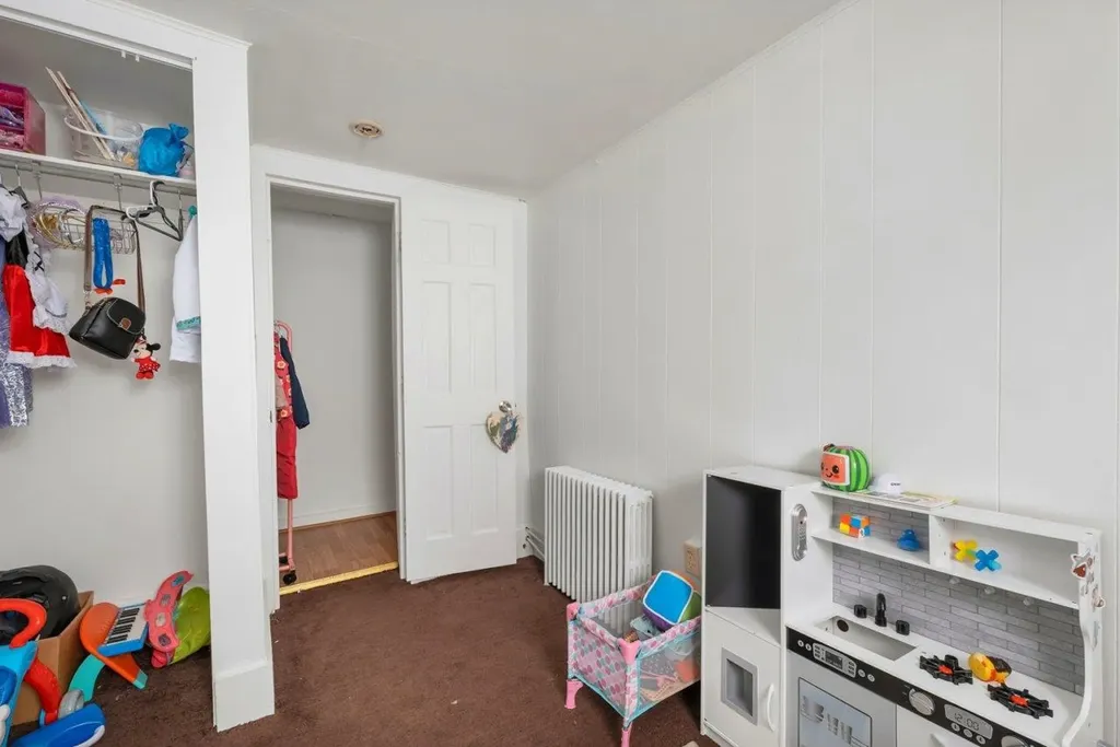 24 Baldwin Street Laconia NH 03246