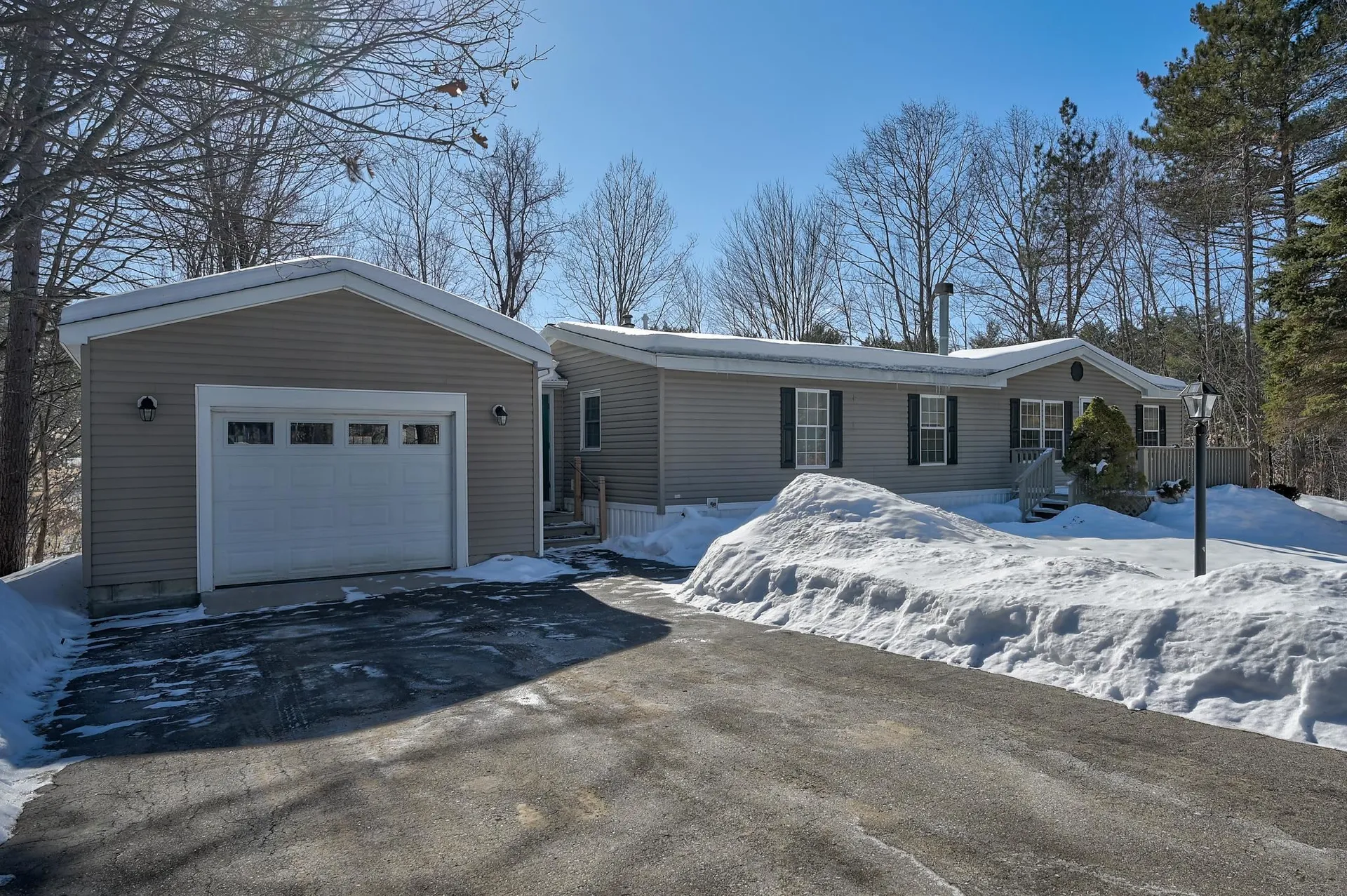 45 Eagle Ledge Loop Conway NH 03813