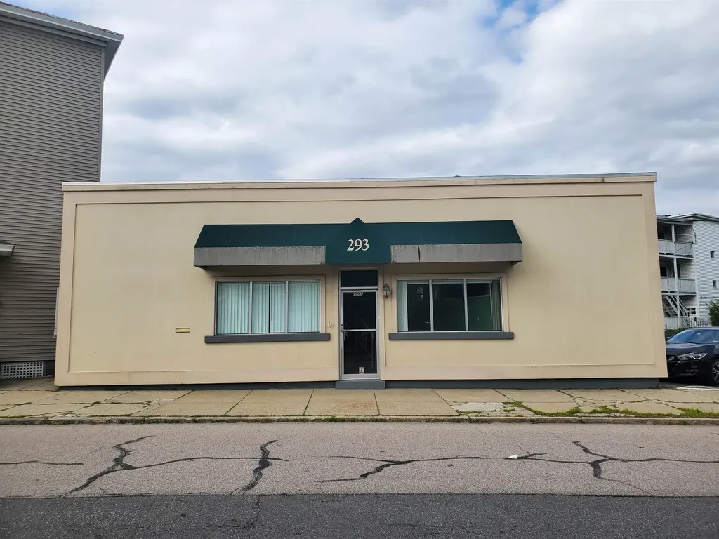 293 Amory Street Manchester NH 03102