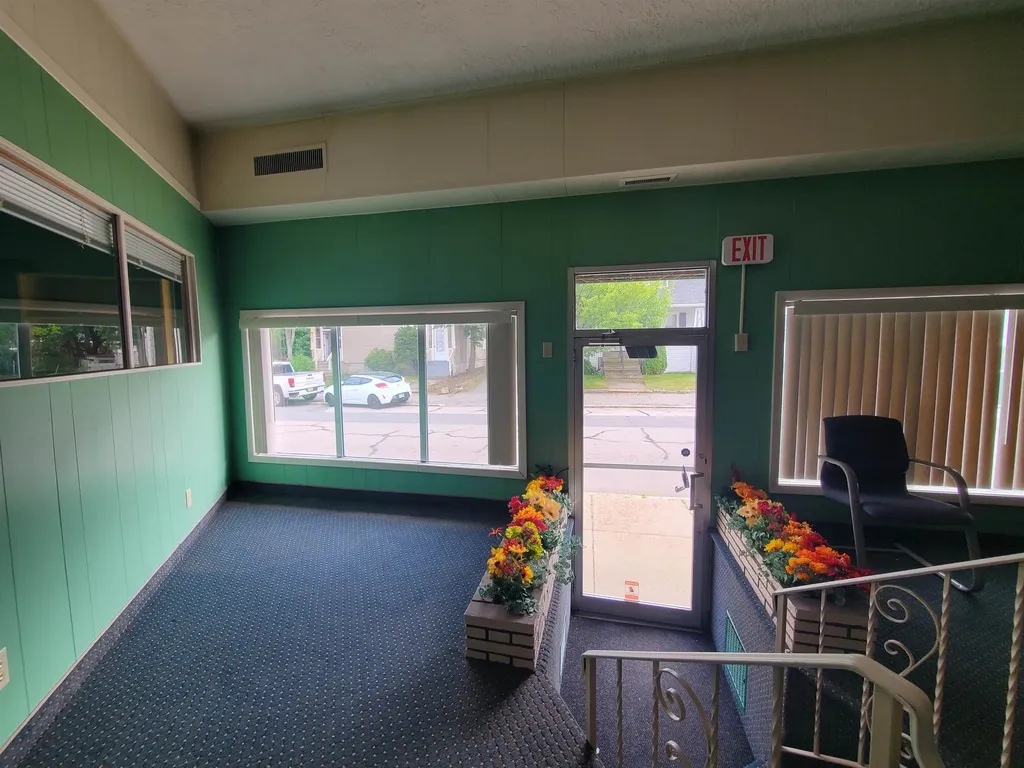 293 Amory Street Manchester NH 03102