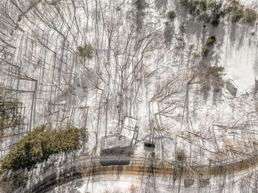 84 Old Mansfield Road Fayston VT 05673