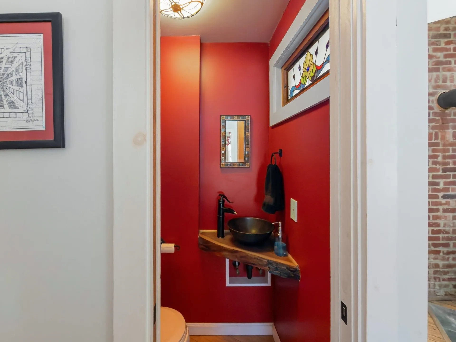 84 Old Mansfield Road Fayston VT 05673