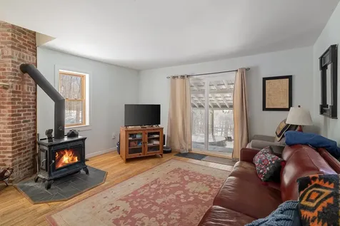 84 Old Mansfield Road Fayston VT 05673