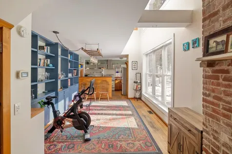 84 Old Mansfield Road Fayston VT 05673